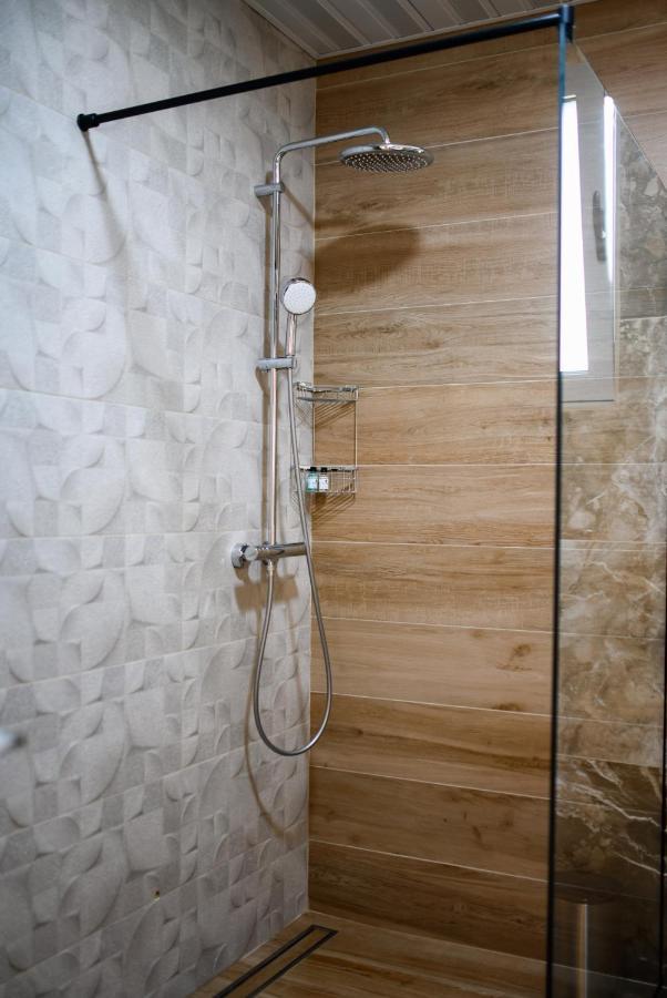 G Star Hotel Сутоморе Екстериор снимка